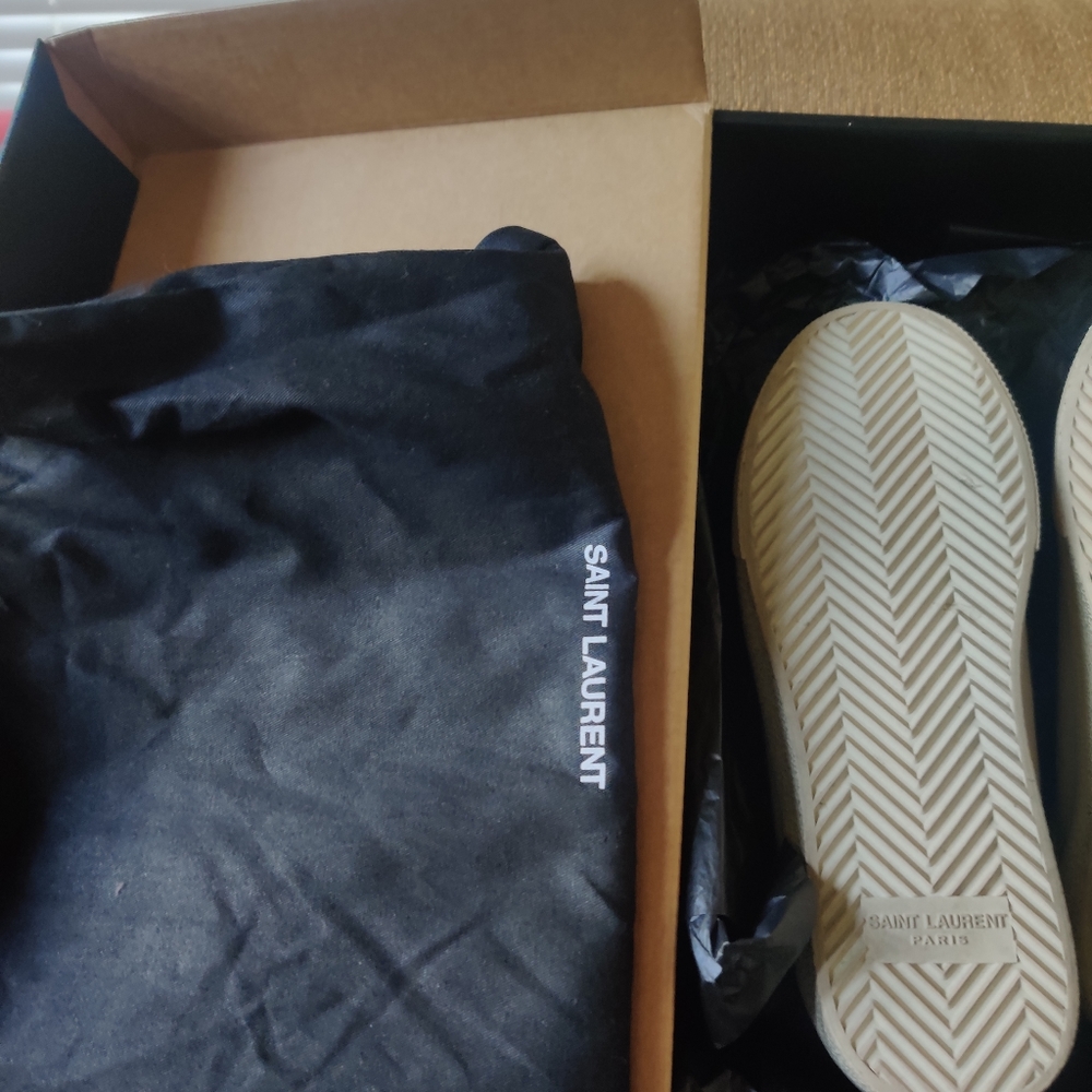 Saint Laurent Court Classic Embroidered Sneaker Size 34/4 UNISEX - Picture 4 of 11
